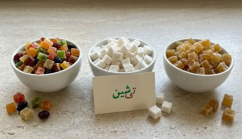 مقایسه انواع میوه خشک حبه ای مخلوط نارگیل و زنجبیل در سه کاسه